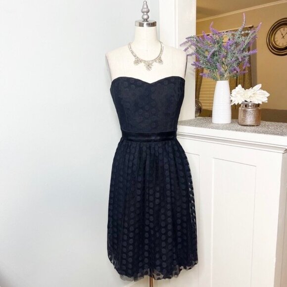 White House Black Market Polka Dot Tulle Strapless Fit & Flare Dress 8 NWT - Picture 3 of 11